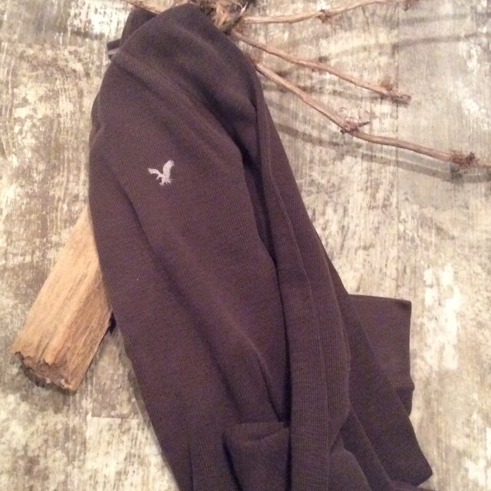 American Eagle Long Sleeve Pullover